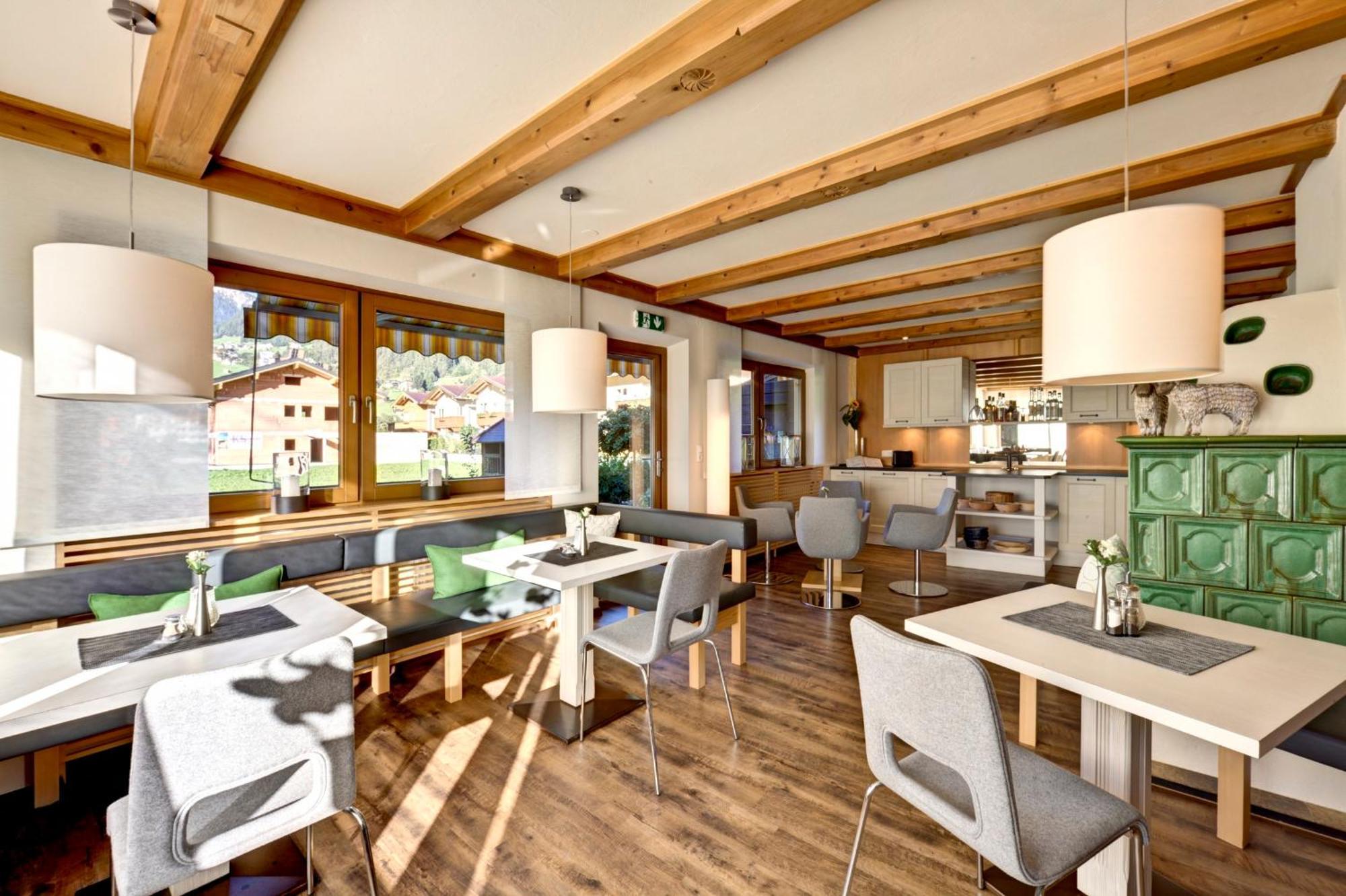 Gaestehaus Oblasser Mayrhofen Luaran gambar